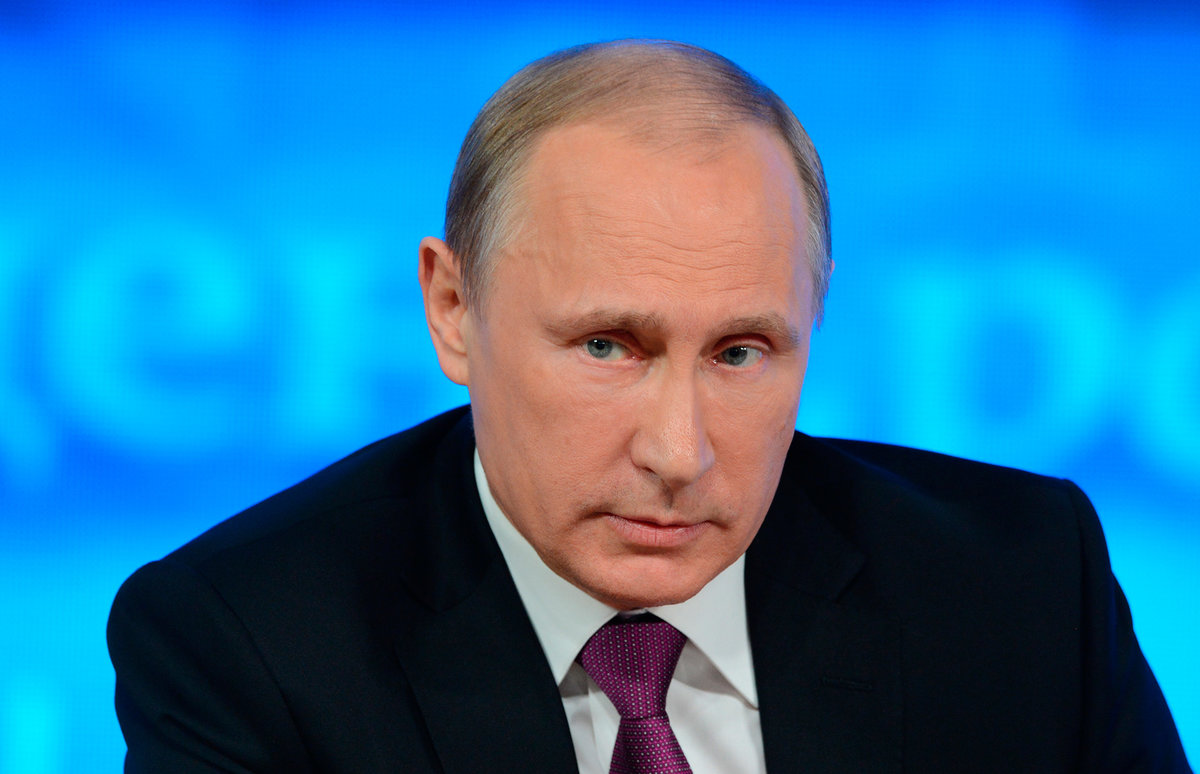 Путин рассмотрит вопрос индексации пенсий для работающих граждан