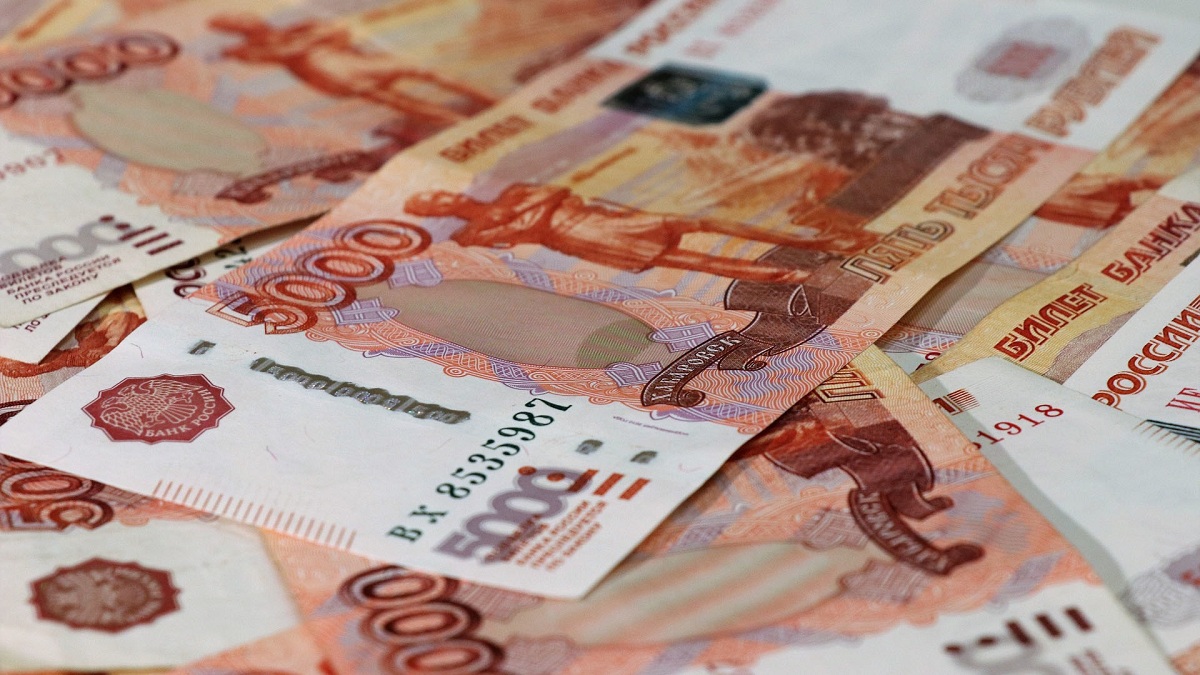 Более половины российских банков столкнулись с оттоком средств со вкладов
