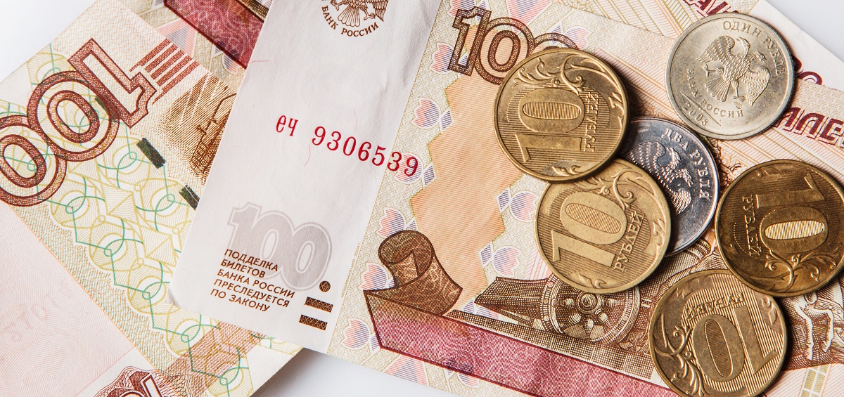 Пенсии в России поднимут на 279 рублей