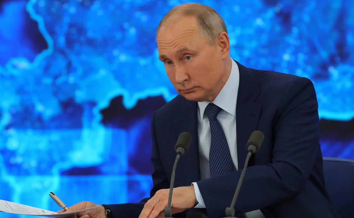 Путин поручил проработать доступ прокуроров к банковской тайне