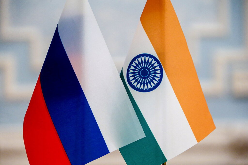 Россия и Индия начали обсуждение торговых платежей