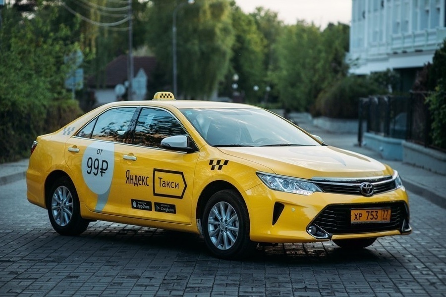Сервис «Яндекс.Такси» предупредил о повышении цен