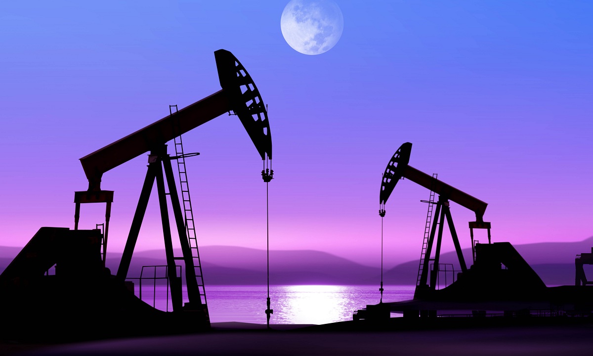 Банкир спрогнозировал падение добычи нефти в РФ
