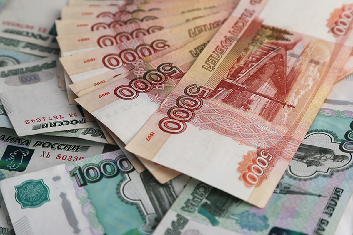 В ЦБ РФ назвали долю заемщиков, которые отдают на оплату кредита более 50 % своего дохода