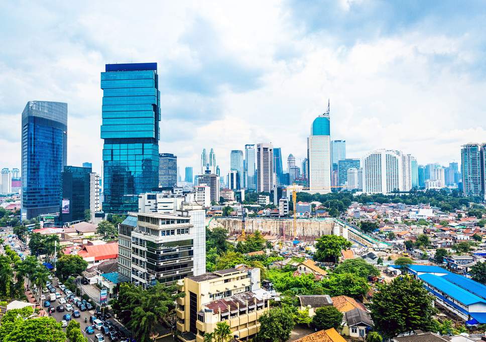 Власти Индонезии решили ввести «золотую визу», чтобы привлечь иностранных инвесторов