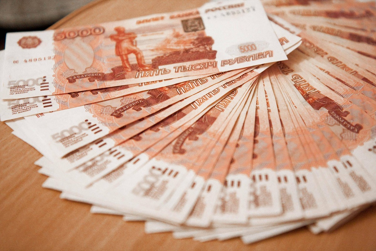 Россиянам, имеющим статус официально безработных, напомнили о возможности получить 350 тысяч рублей