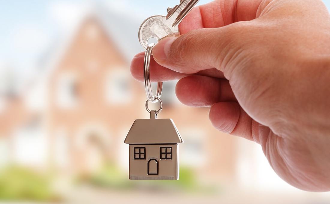 В РФ рекордно снизилось число сделок по продаже жилья на вторичном рынке