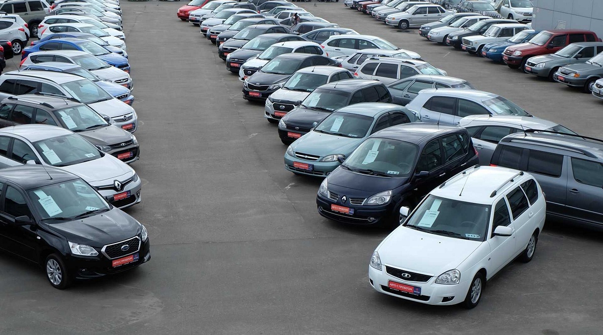В России снизились цены на подержанные авто